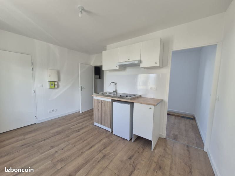 Appartement 1 pièce 21 m² · à Aureilhan · 21 m² · 390 €