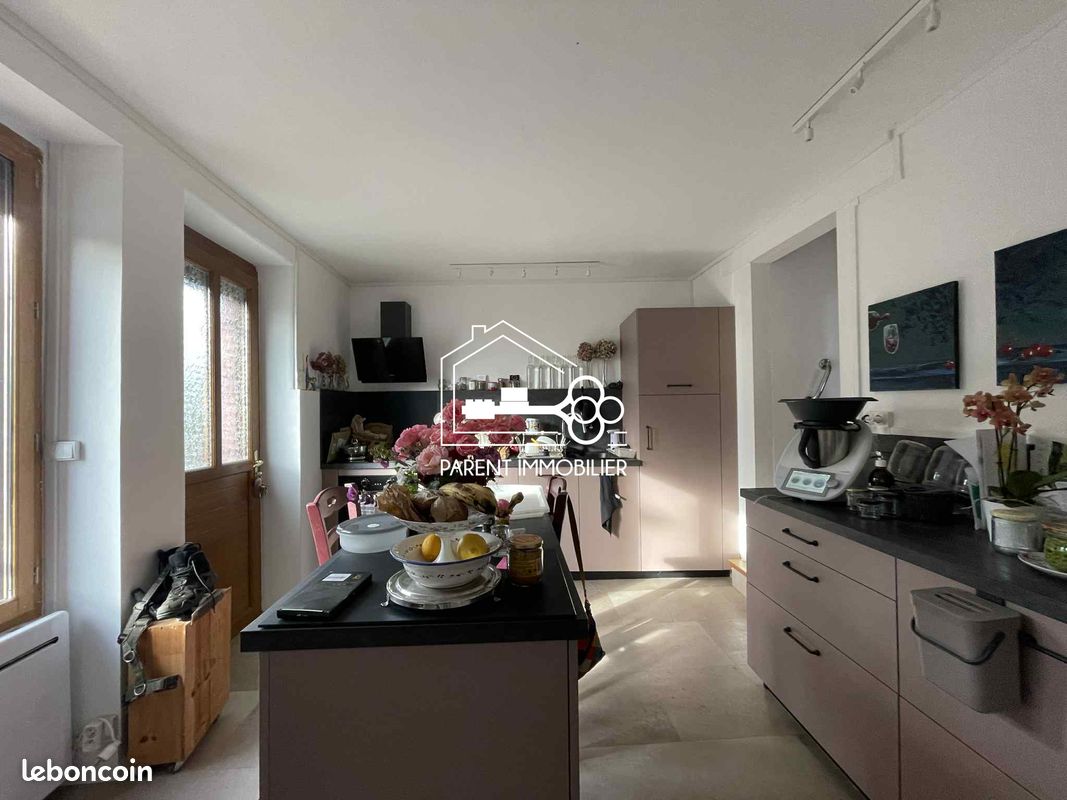 Maison 5 pièces 114 m² · à Dun-le-Palestel · 114 m² · 155 150 €
