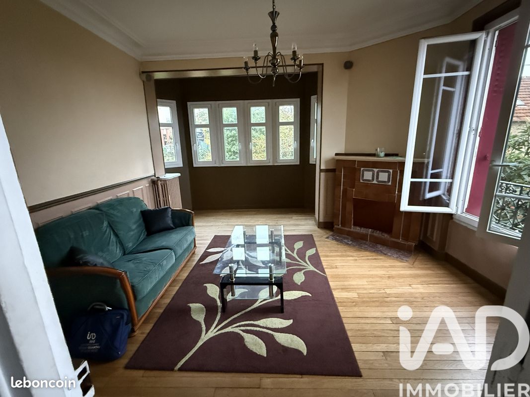 Propriété 4 pièces 97 m² (image 1)