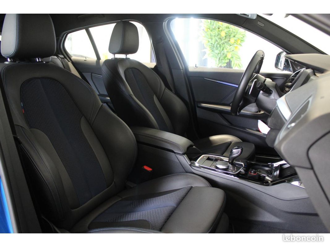 BMW SERIE 1 135i xDrive - BVA Sport BERLINE F40 M Performance (image 13)