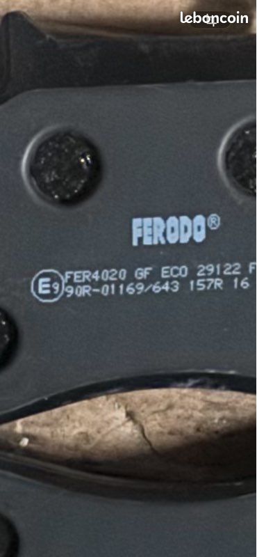 4 plaquettes de frein avant iveco (image 3)