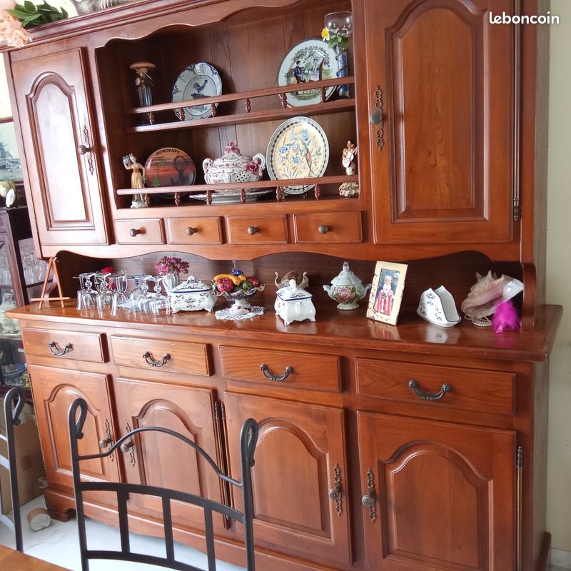 Buffet et table en merisier (image 1)
