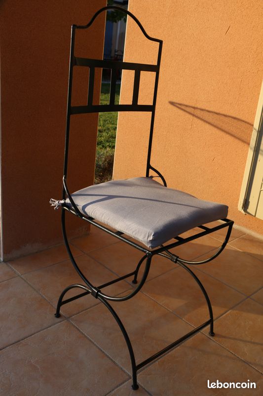 Table + 4 chaises (image 3)