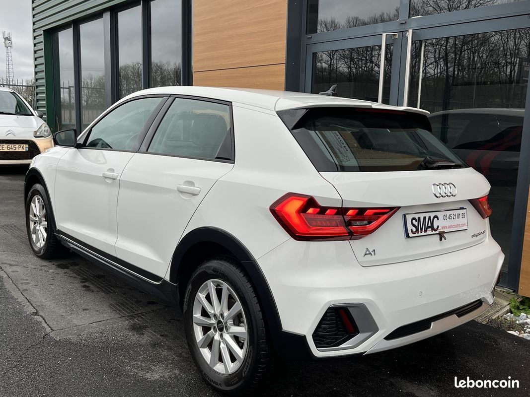 Audi A1 CITYCARVER 30 TFSI 110CH DESIGN S TRONIC 7 (image 4)
