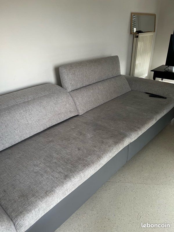 Vend canapé en très bonne état . 1m15 sur 2m30 (image 3)