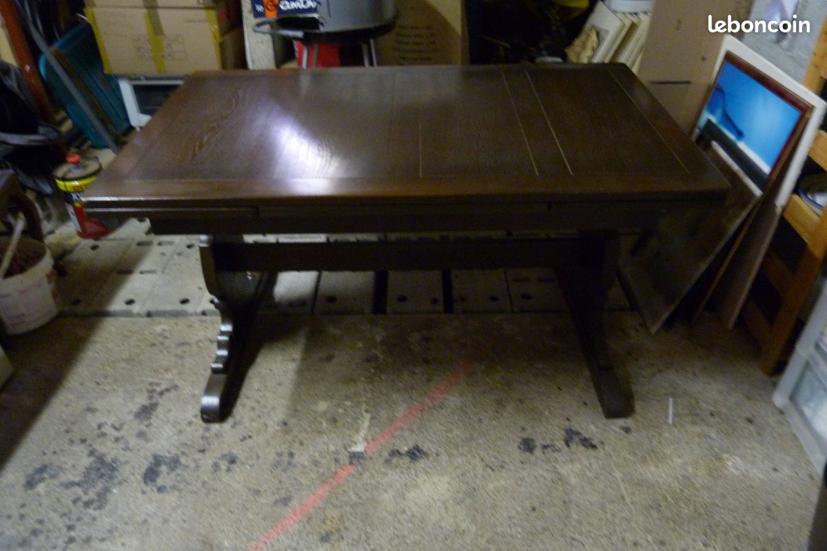 Dining furniture (image 1)