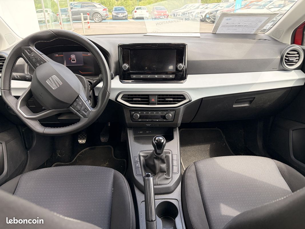 SEAT Ibiza 1.0 MPI 80 ch S/S BVM5 Copa (image 14)