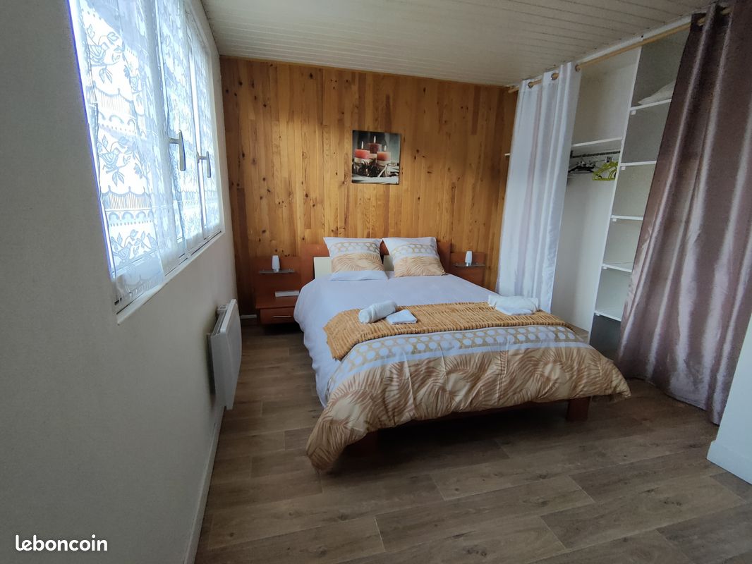 ⭐ Entre deux Meaux ⭐ Proche Disneyland Paris ⭐ 8 à 10 personnes ⭐ WiFi ⭐ 24h/24 ⭐ 7j/7 ⭐ (image 4)
