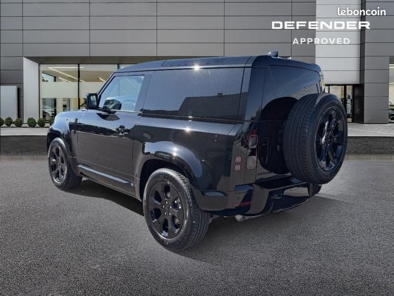 Land-rover Defender 90 3.0 D250 Hard Top X-Dynamic SE (image 3)