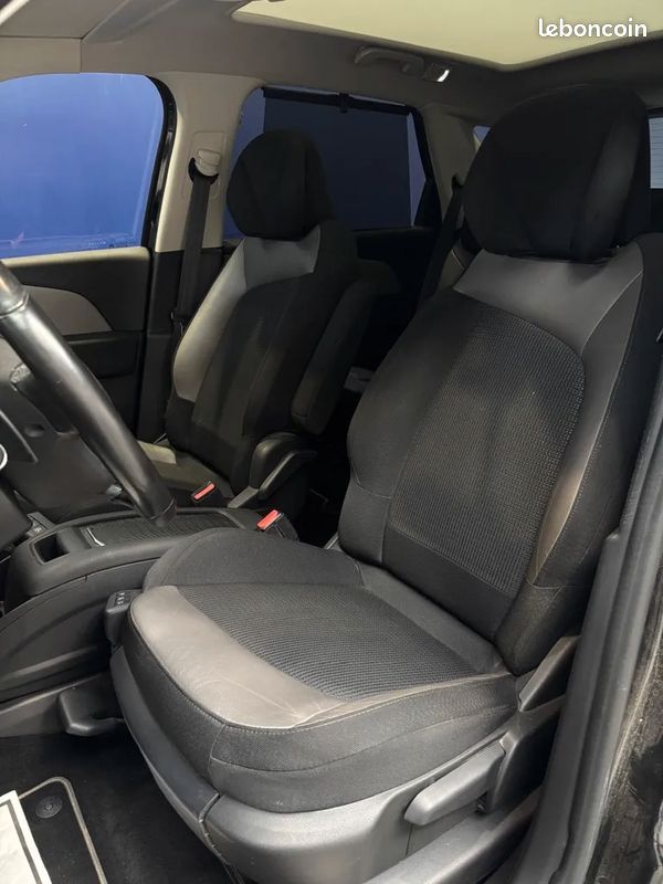 CITROEN C4 Picasso 2.0 HDI 150ch Exclusive - 2015 - Caméra de recul - Bluetooth - LED (image 10)