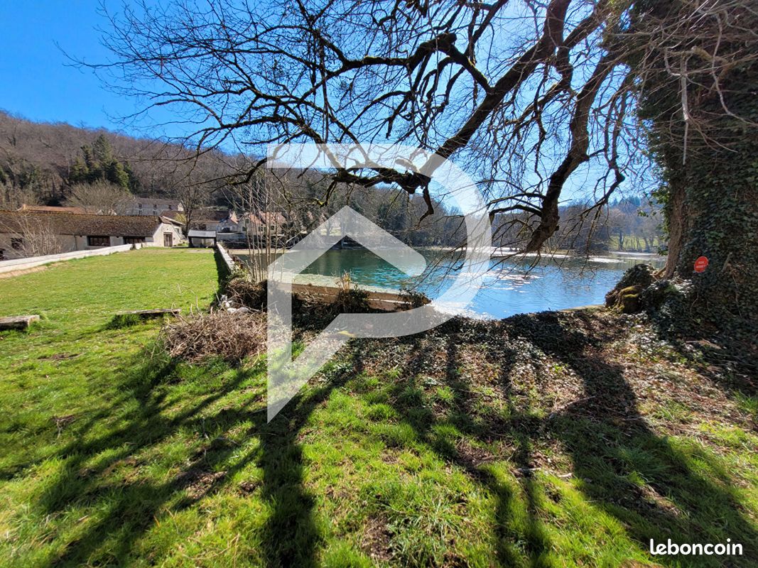 Maison 1 pièce 84 m² · à Ecot-la-Combe · 84 m² · 149 500 €