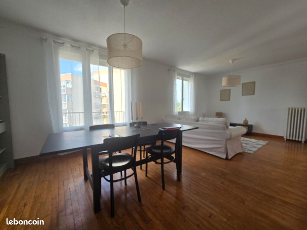 Appartement 4 pièces 77 m² · à Brest · 77 m² · 790 €/mois