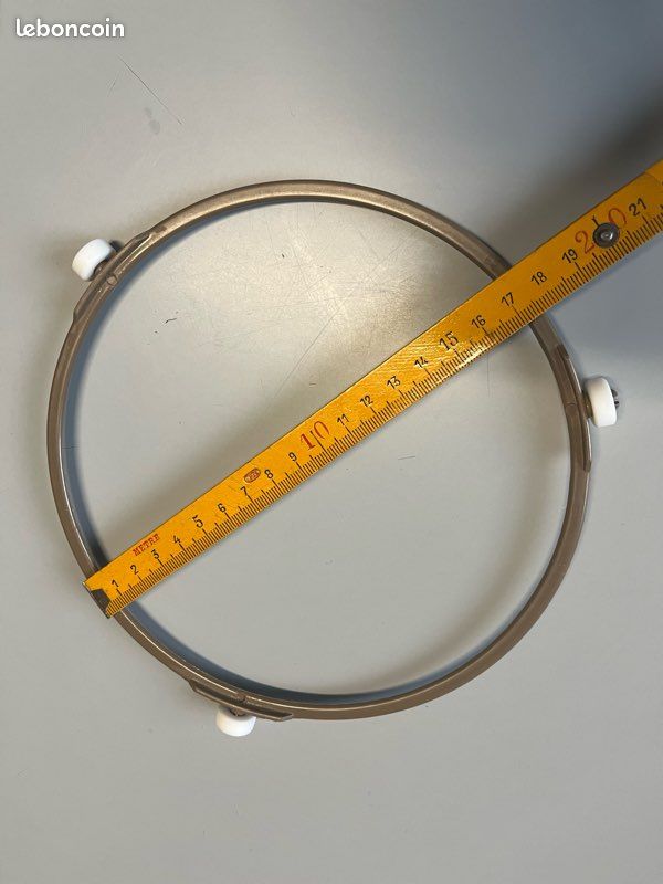 Plateau Tournant Pour Micro-Ondes 24,5 Cm - Avec Support à Roulettes - Occasion