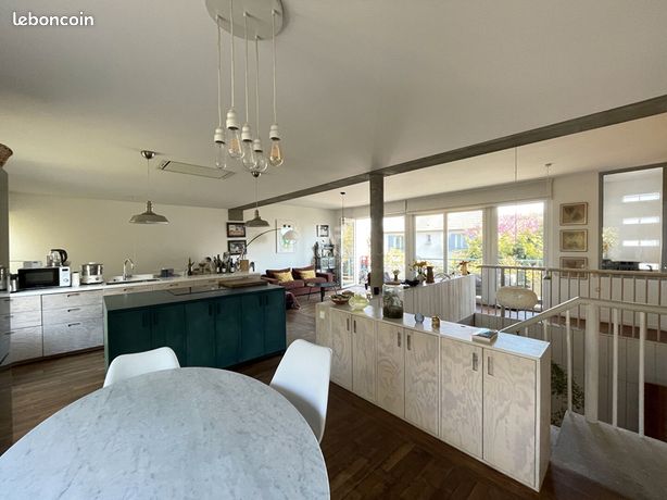 Maison 6 pièces 156 m²
