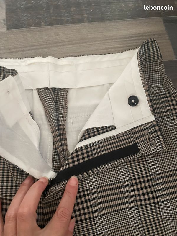 Pantalon ZARA à carreaux fins taille 36 (image 4)