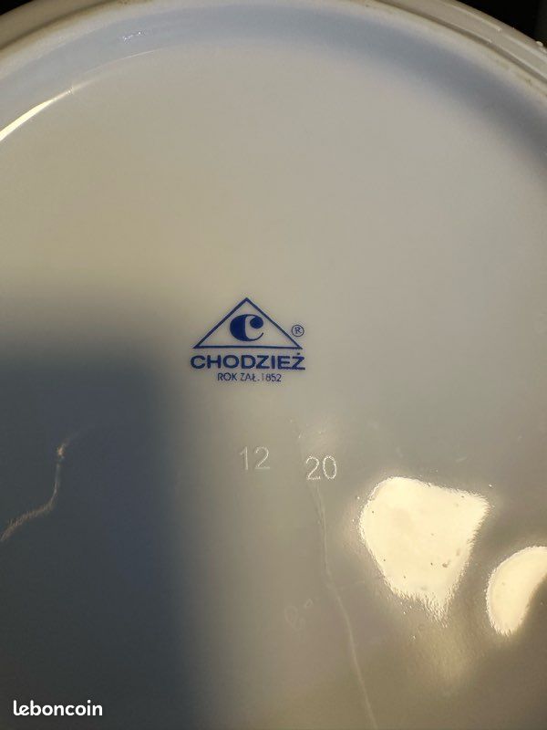 Service porcelaine fine Chodzież doré – 50 pièces – vaisselle vintage collection (image 3)