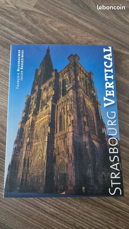 Strasbourg Vertical - livre photographique (image 1)
