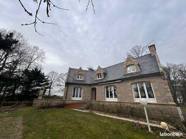 Maison 236 m² Quévert