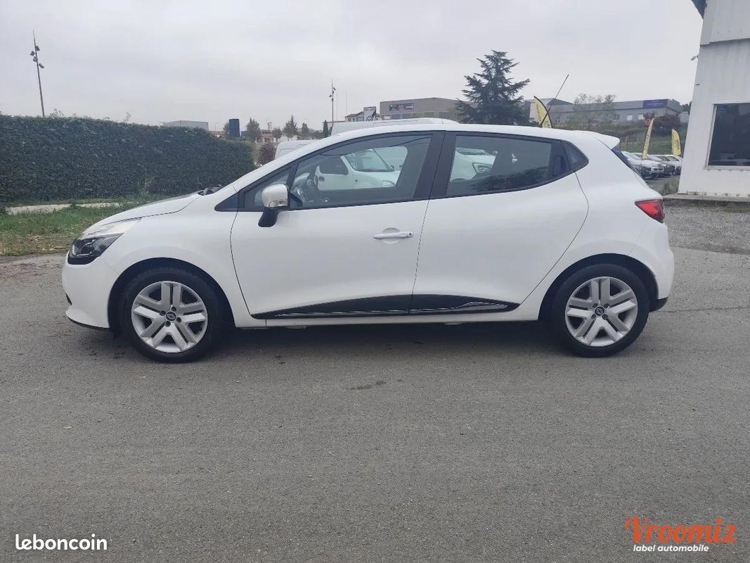 Renault Clio 1.5 DCI 75 ZEN (image 6)