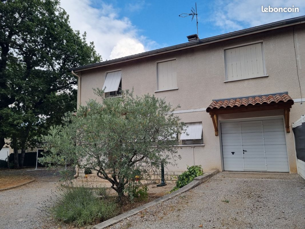 Maison 6 pièces 127 m² · à Château-Arnoux-Saint-Auban · 127 m² · 262 000 €