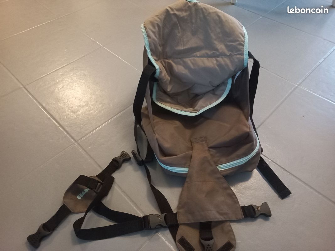 Lot equipement pour enfant 1er age - Combo Poussette, Transat, port bébé, sac à langer ... (image 7)