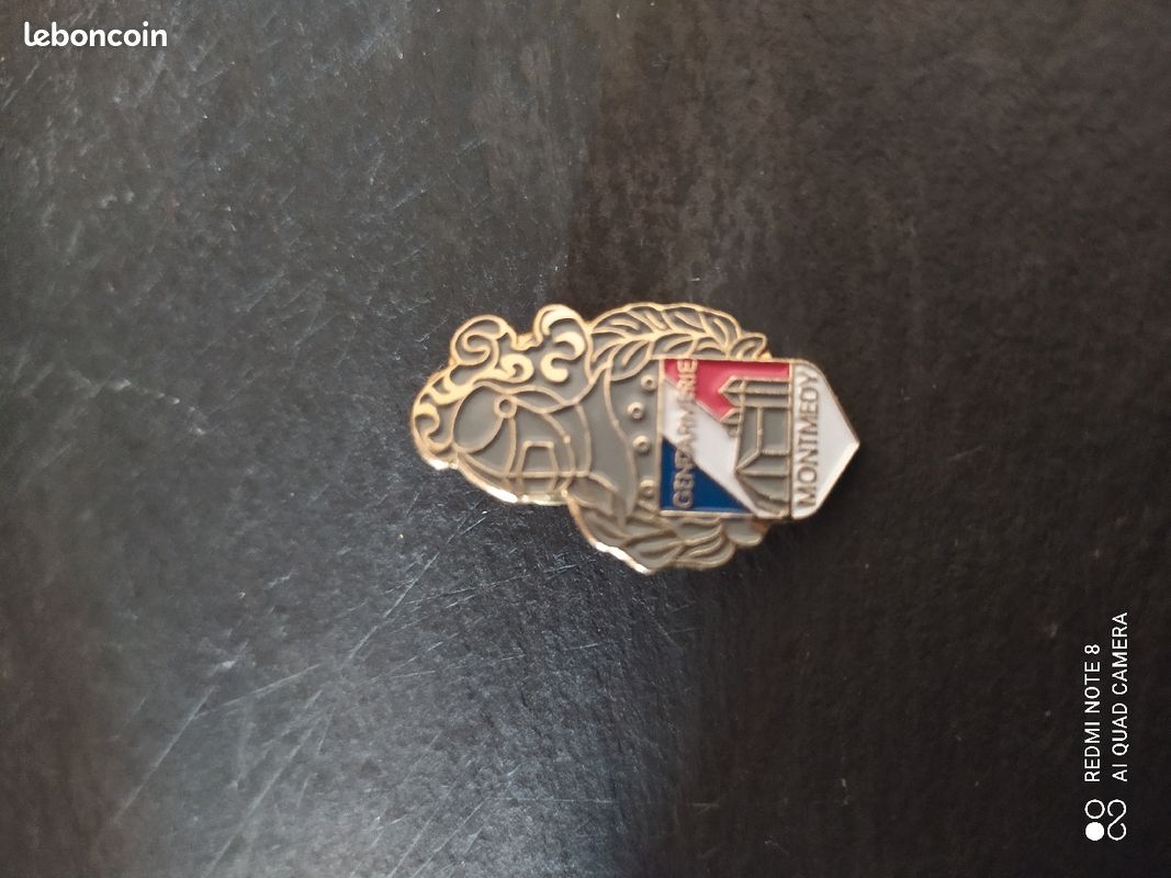 Pin's gendarmerie Montmédy (image 1)