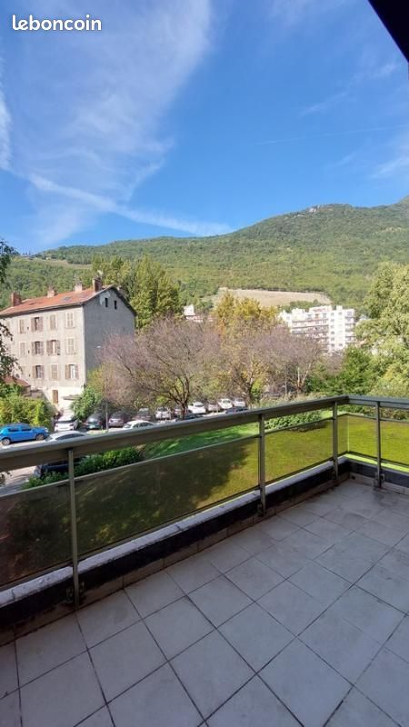 Appartement 1 pièce 24 m² · à Grenoble · 24 m² · 455 €/mois
