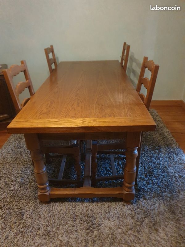 Table chêne (image 1)