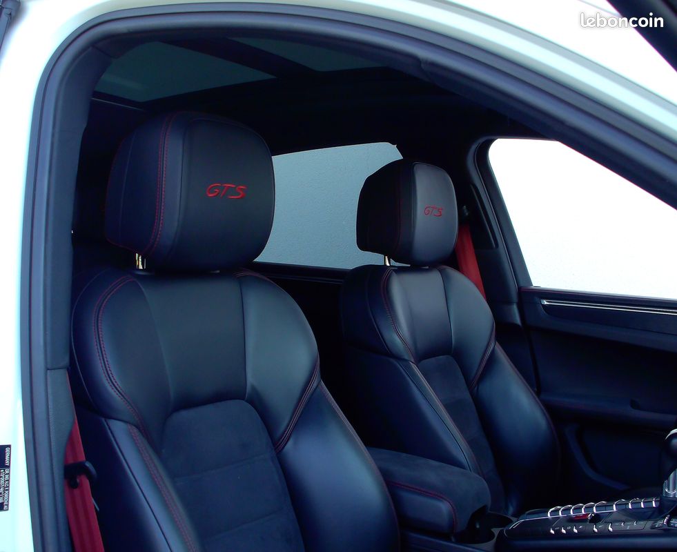 PORSCHE MACAN GTS 2.9 V6 380CH PDK / Pack Design Sport / TOIT OUVRANT PANORAMIQUE / PACK CUIR ETENDU / ECHAPPEMENT SPORT / PASM / Pack Audio BOSE / Régulateur Adaptatif / Attelage remorque électrique (image 7)
