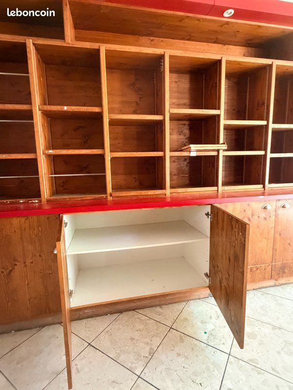 Meuble de magasin en bois - haute qualité (image 1)