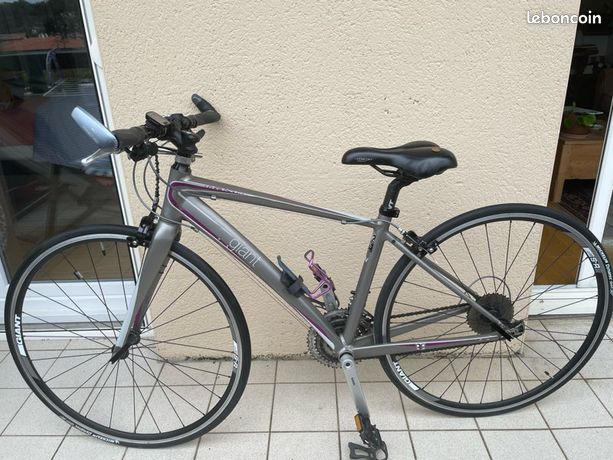 Vélo de route GIANT femme taille XS Vélos