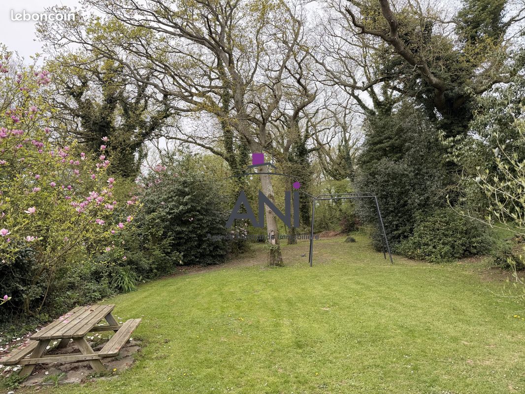 Propriété 7 pièces 199 m² (image 8)