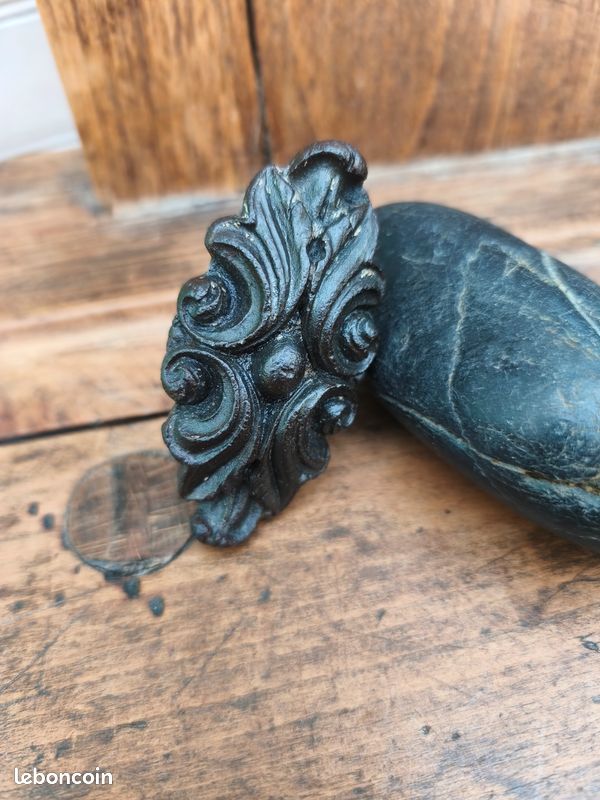 Poignée De Porte Ancienne - Levier Avec Tête De Soldat Romain, Motif Unique Et Vintage