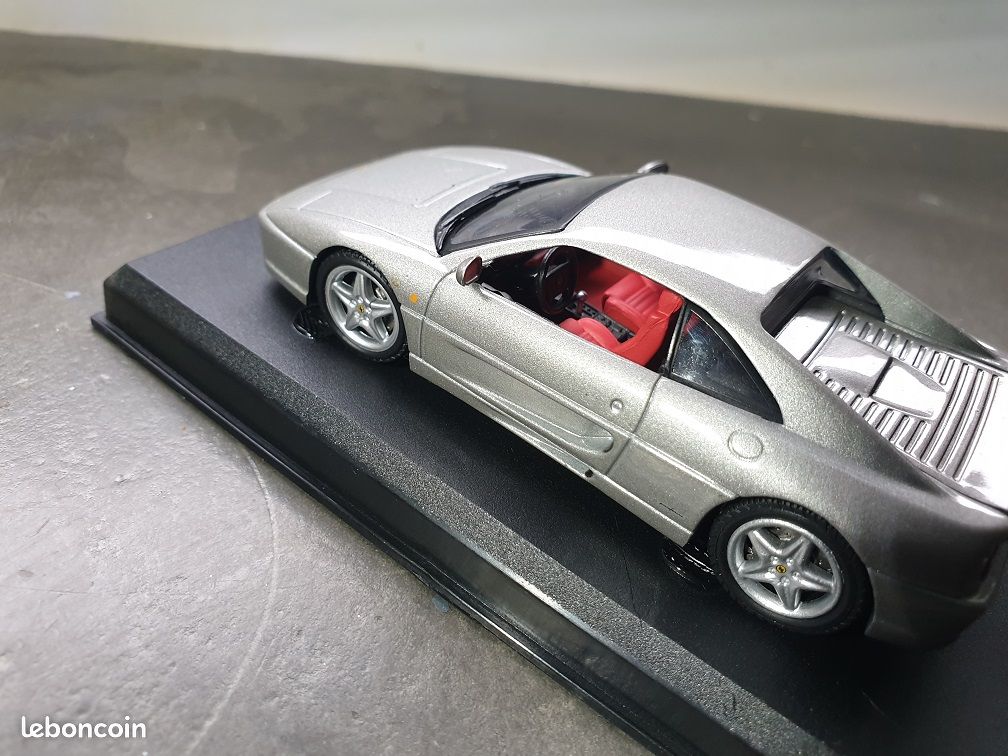 Miniature Ferrari 355 Spider – Topmarques, échelle 1/12, édition Limitée (250 Exemplaires), Argent