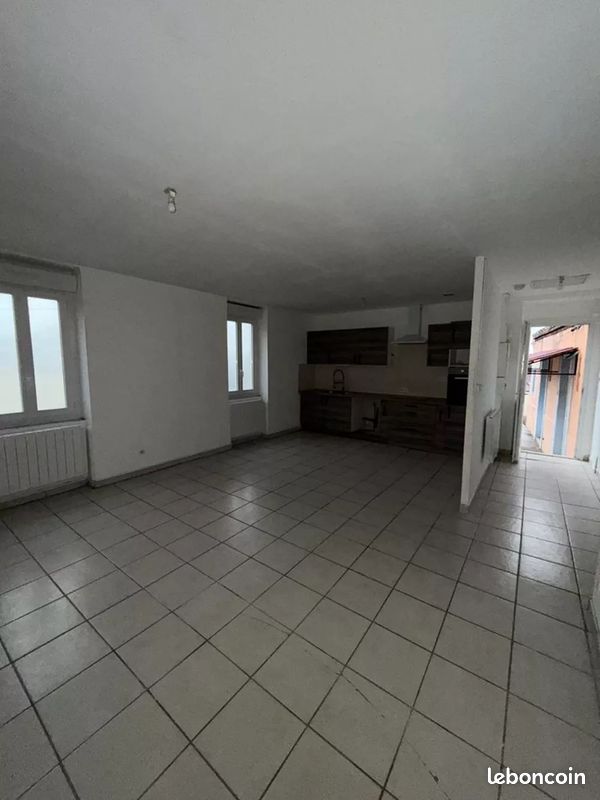 Appartement 5 pièces 90 m² · à Blanzy · 90 m² · 510 €/mois