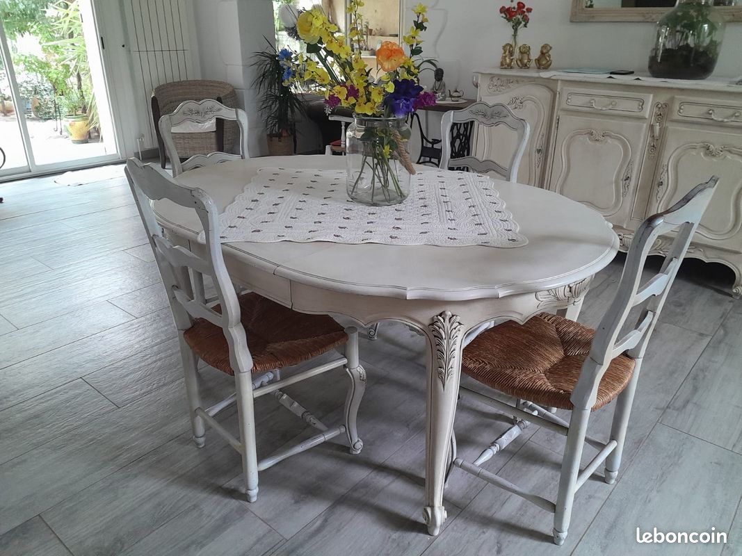 Table et chaises en noyer massif blanc (image 1)