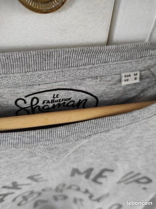 Pull shaman apéro ;) taille M texte wake me up before (image 3)