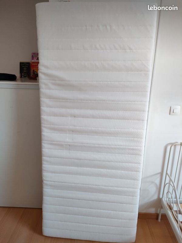 Lit Ikea évolutif+Sommier+Matelas (image 12)