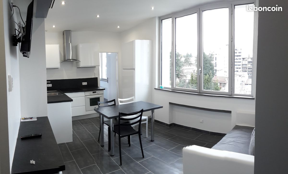 Appartement 2 pièces 45 m² · à Saint-Étienne · 45 m² · 580 €/mois