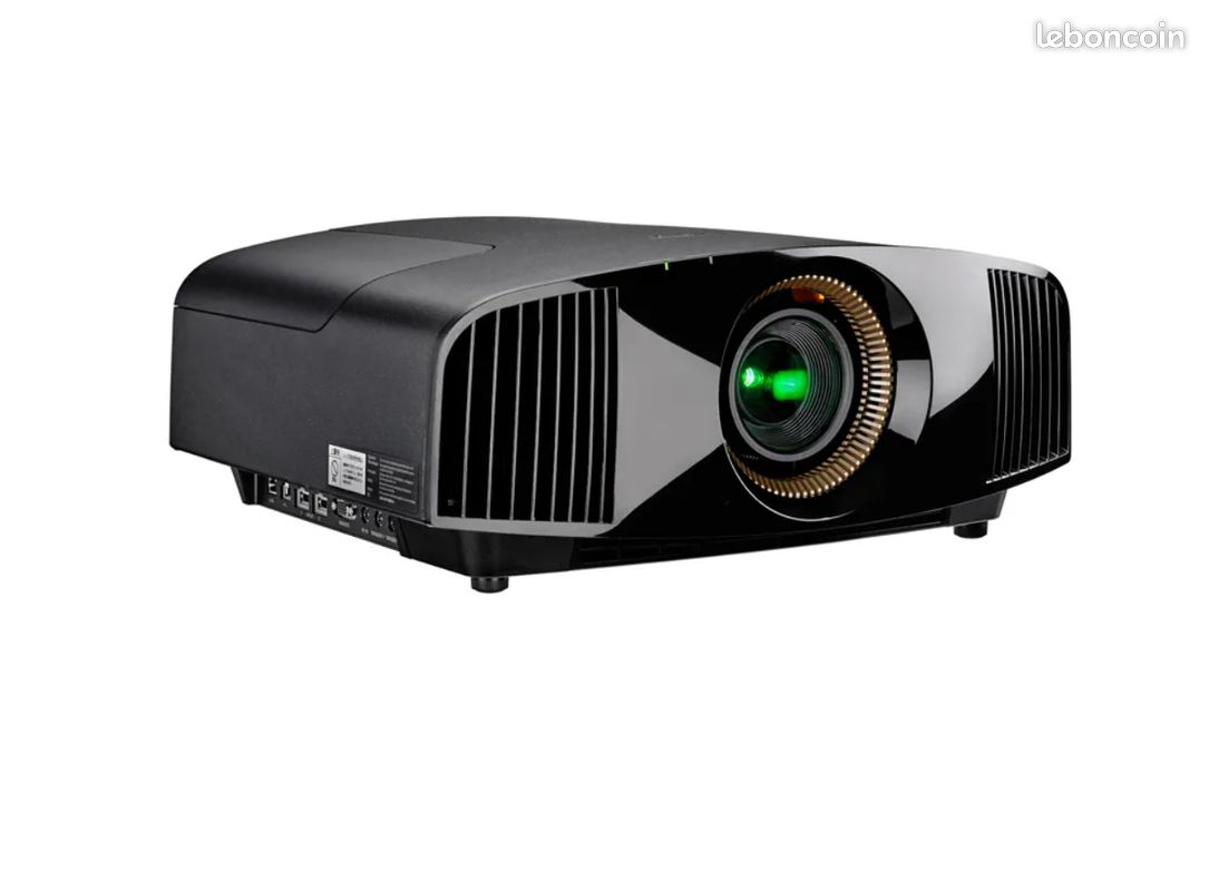 Sony VPL-VW300ES – Vidéoprojecteur 4K SXRD – Prix neuf 6 999 (image 1)