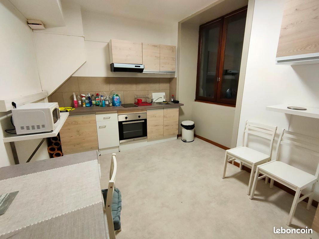 Appartement 2 pièces 52 m² · à Fontenay-le-Comte · 52 m² · 525 €/mois