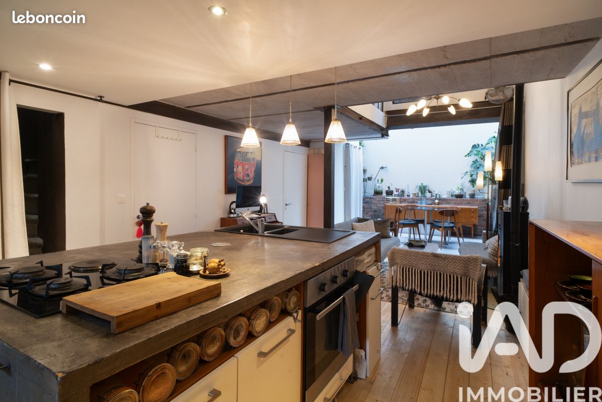 Appartement 4 pièces 122 m² · à Grenoble · 122 m² · 239 000 €