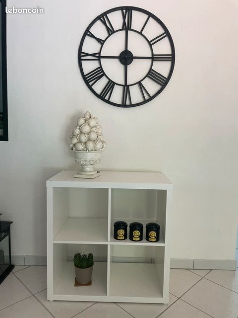 Meuble Kallax 4 cases IKEA très bon état (image 1)