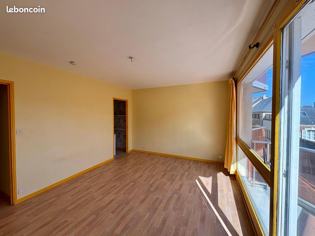 Appartement 1 pièce 26 m² · à Cherbourg-en-Cotentin · 26 m² · 590 €