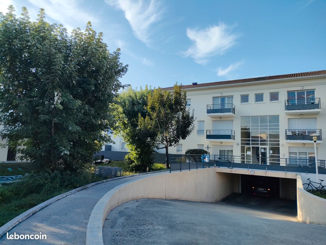 Location appartement villegiatures Bordeaux (image 7)