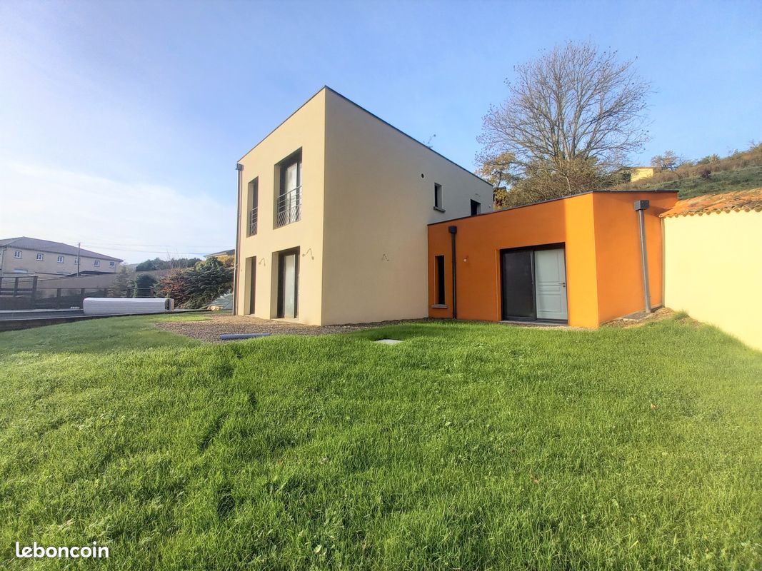 Maison 5 pièces 129 m² · à Thurins · 129 m² · 1 990 €