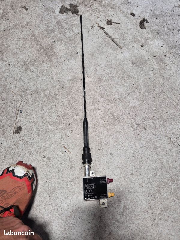 Antenne audi tt mk1 roadster 8n7035501g (image 1)