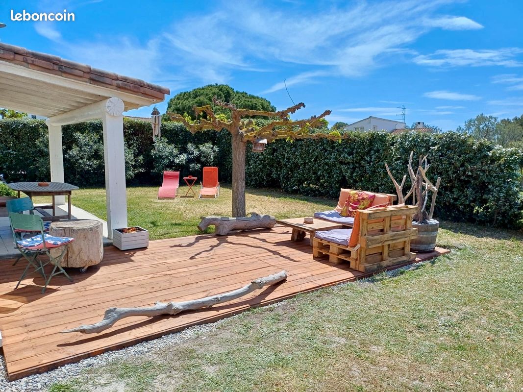 Joli mazet en Camargue - Parking - climatisation - jardin (image 1)