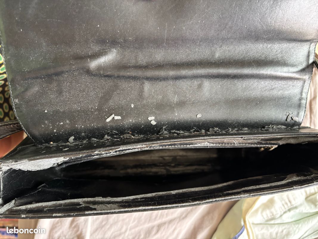 Sac Vintage SERGIO ROSSI En Cuir Noir - Porté épaule - Occasion Bon état
