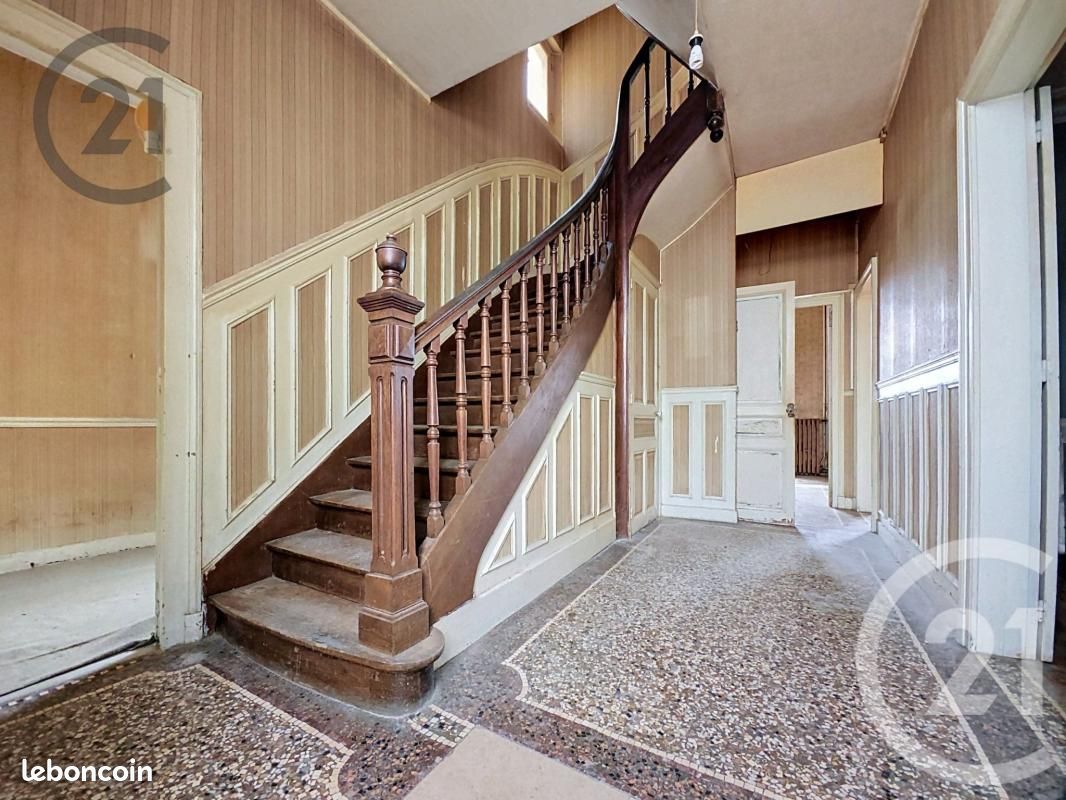 Maison 5 pièces 122 m² · à Sézanne · 122 m² · 90 000 €